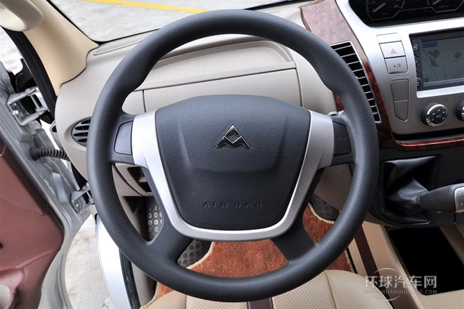 2013款 2.5T適尊房車C型-商務(wù)版