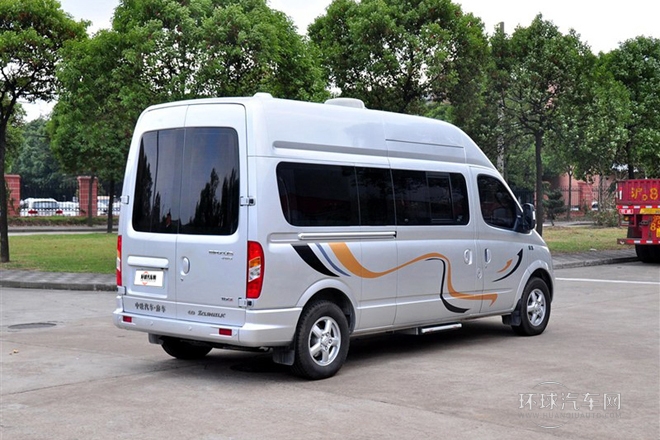 2013款 2.5T適尊房車C型-商務版