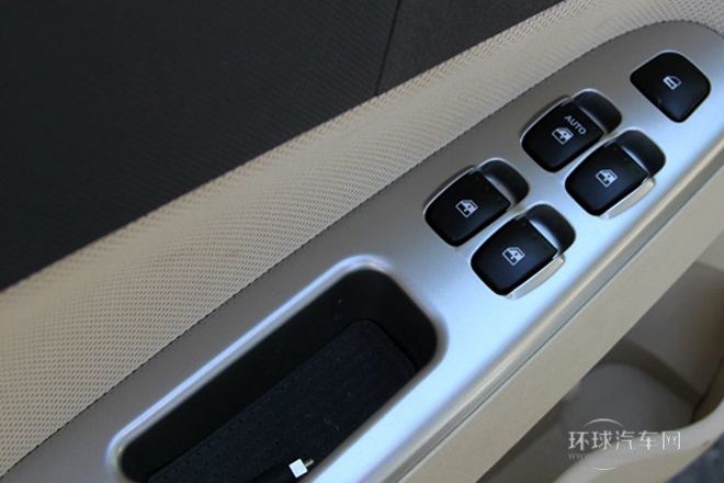 2010款 1.5L 自動舒適型