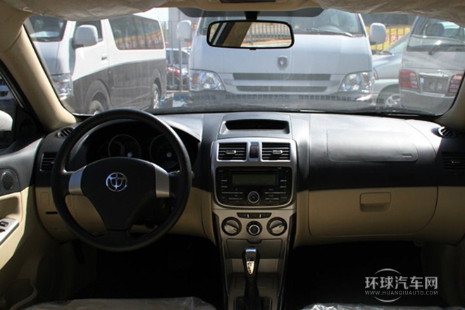 2010款 1.5L 自動(dòng)舒適型