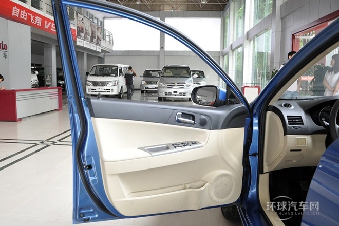 2011款 1.5L 手動經典型