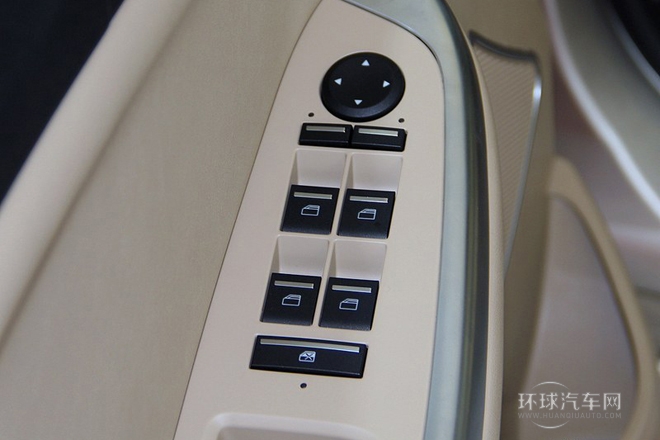 2013款 550 1.8L 自動啟智版