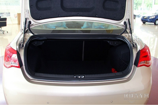 2013款 550 1.8L 自動啟智版