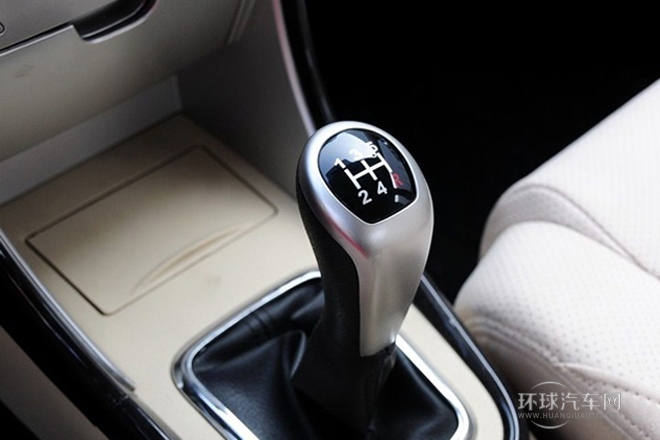 2011款 1.5L 手動精英型