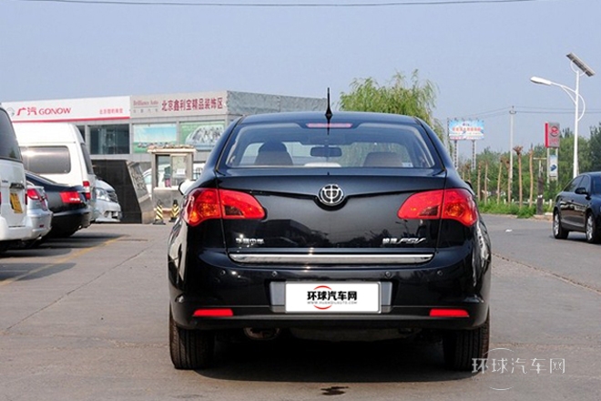 2011款 1.5L 手動精英型