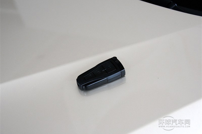 2013款 550S 1.8L 手動啟逸版