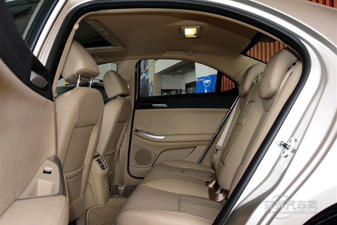 2013款 550S 1.8L 手動啟逸版