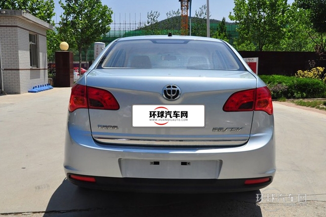 2011款 1.5L 手動舒適型