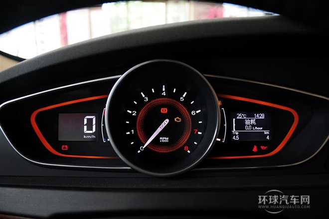 2013款 550S 1.8L 手動啟逸版