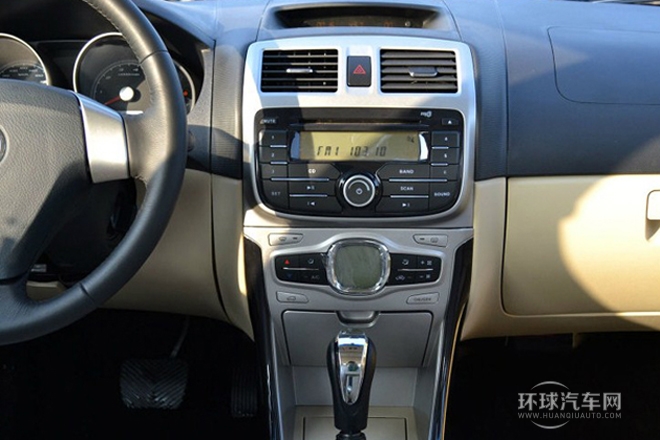 2011款 1.5L 自動豪華型