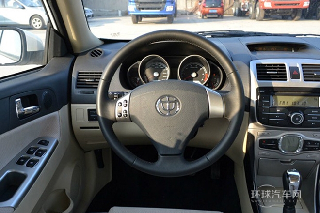 2011款 1.5L 自動豪華型