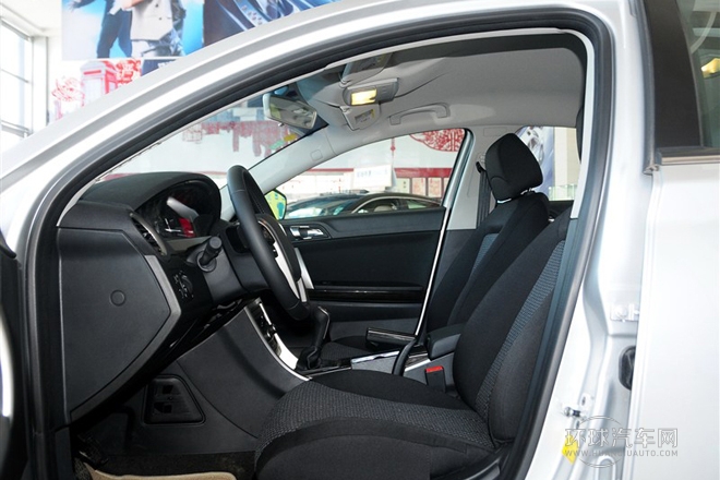 2013款 經(jīng)典版 550 1.8L 手動(dòng)風(fēng)尚型