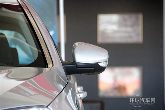 2013款 經典版 550 1.8L 手動風尚型