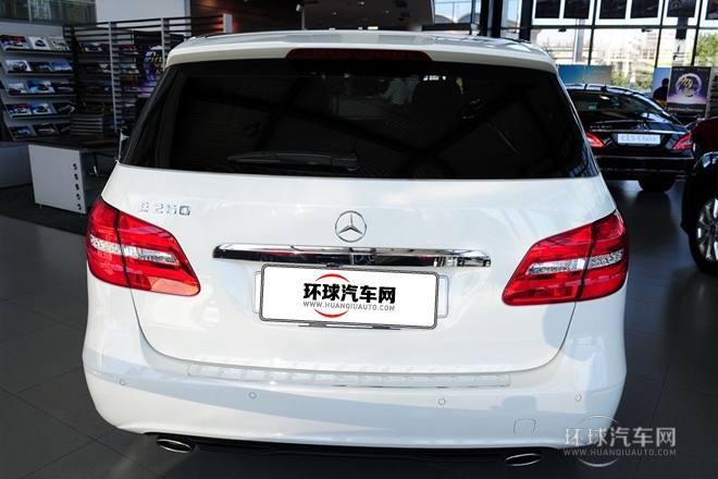 2013款B260 2.0T 雙離合