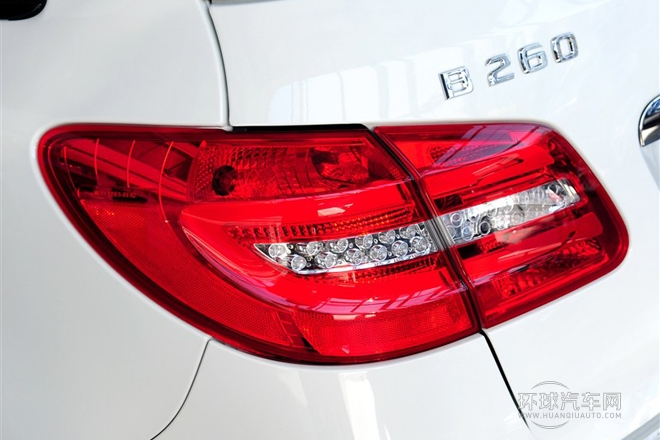 2013款B260 2.0T 雙離合