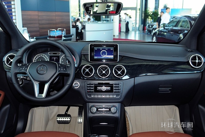 2013款B260 2.0T 雙離合