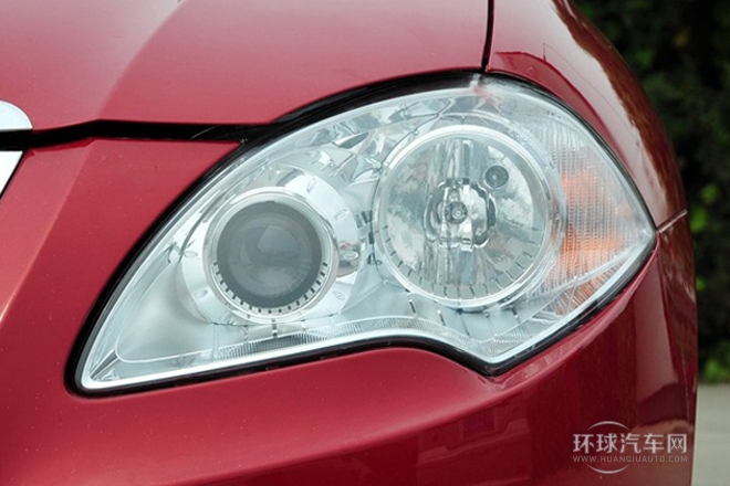 2011款 新銳版 1.5L 手動標(biāo)準(zhǔn)型