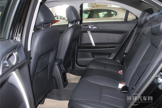 2013款 經典版 550 1.8L 手動豪華型