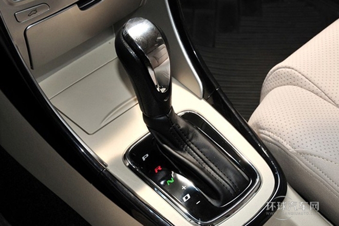 2011款 新銳版 1.5L 自動豪華型