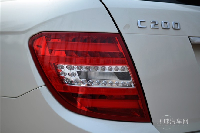 2011款C200豪華運動版