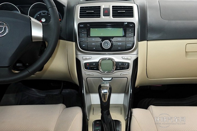 2011款 新銳版 1.5L 自動豪華型