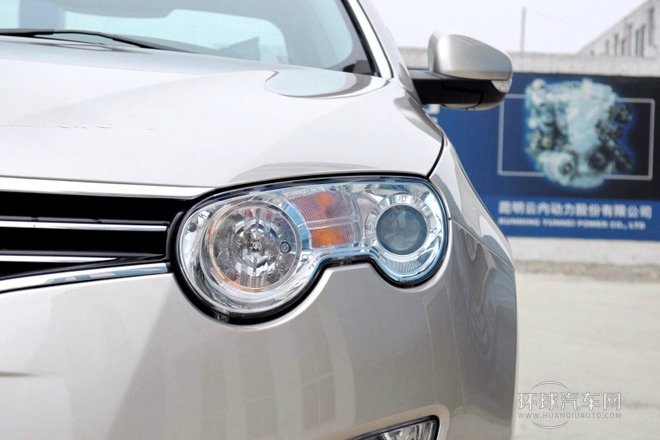 2013款 經典版 550 1.8L 自動風尚型