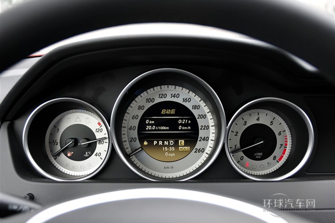 2011款C200時(shí)尚版