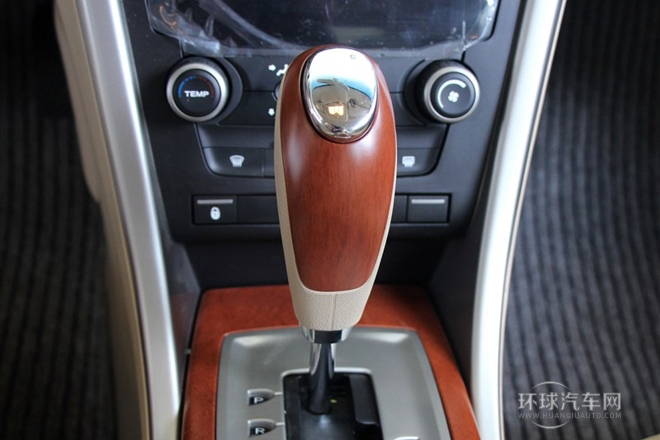 2013款 經典版 550 1.8L 自動豪華型