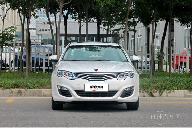 2013款 經典版 550 1.8L 自動豪華型