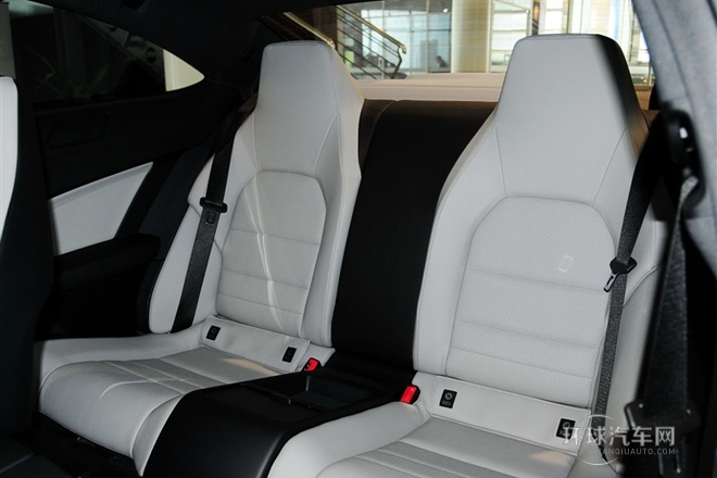 2013款C180轎跑版