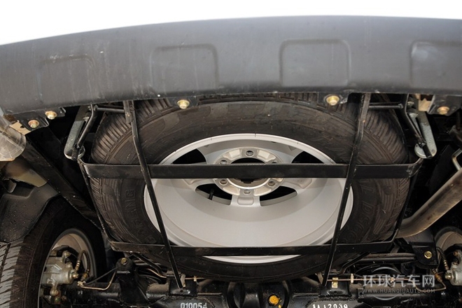 2013款 一代 2.4L 標(biāo)準(zhǔn)型