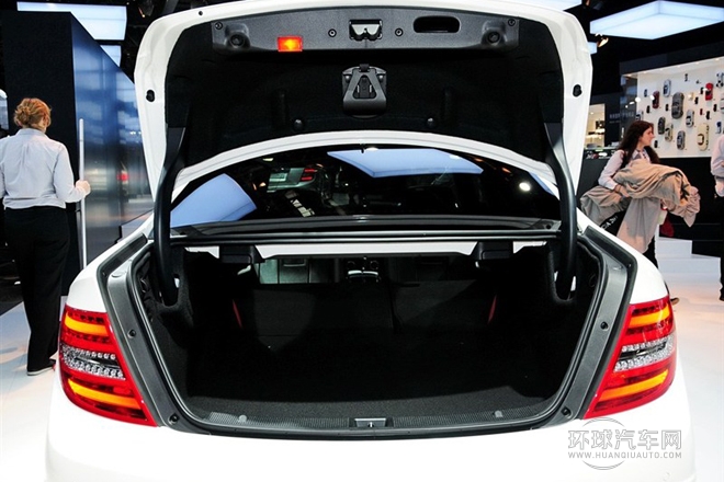 2012款C63 AMG Coupe高性能版