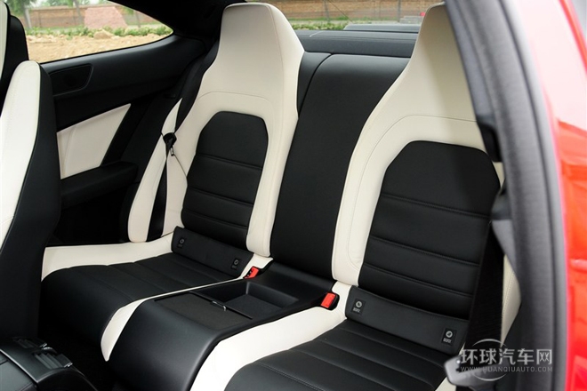 2012款C63 AMG Coupe動感版