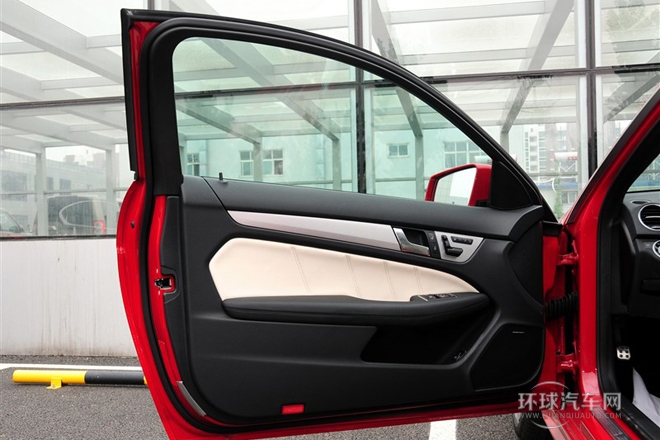 2012款C63 AMG Coupe動感版