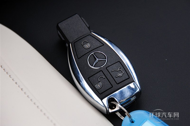 2012款C63 AMG Coupe動感版