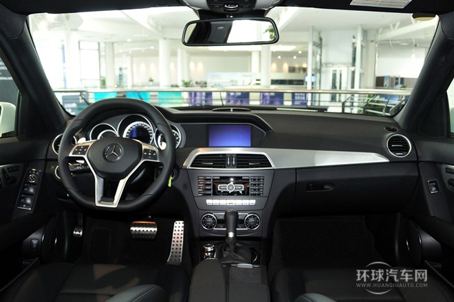 2012款C63 AMG動(dòng)感版