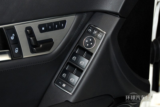 2012款C63 AMG動(dòng)感版