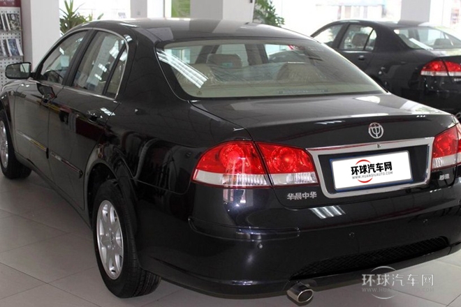 2011款 2.0L 手動舒適型