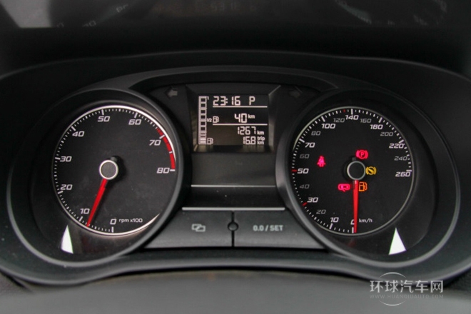 2013款 1.4TSI 3門版FR