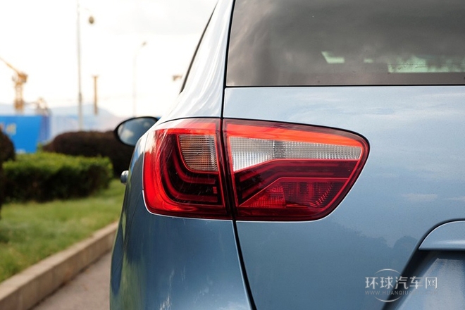 2013款 1.4TSI 旅行版FR