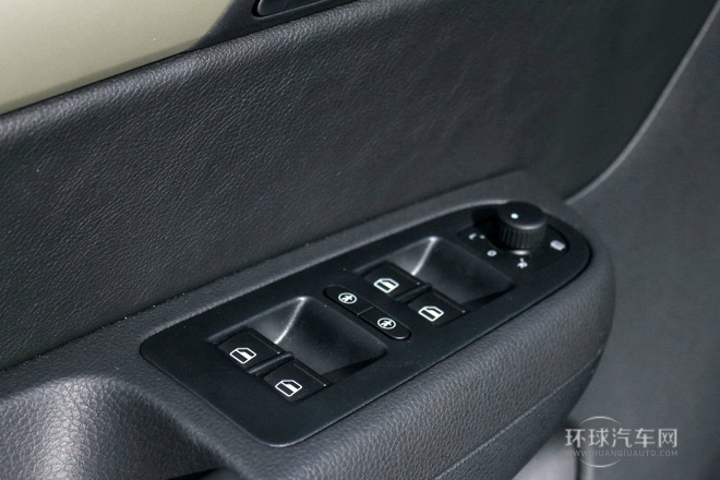 2013款 1.8TSI 豪華導航版 歐IV