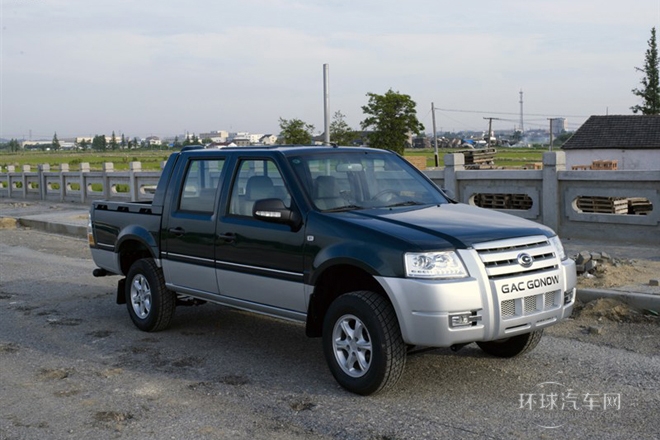 2010款 2.2T萊動柴油標準型短貨箱