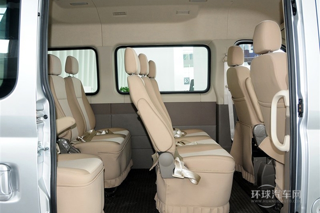 2011款 2.5T短軸中頂商杰版