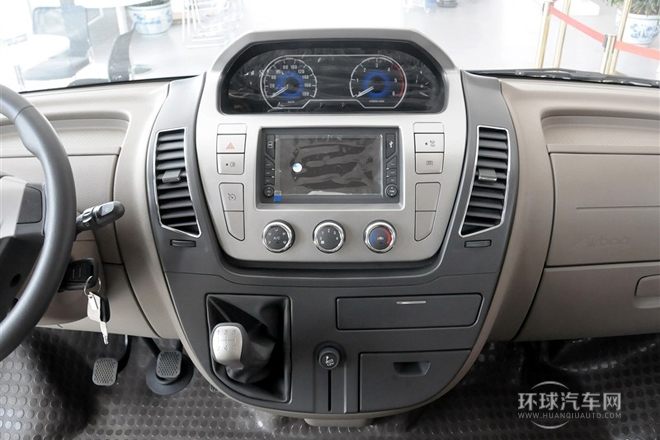 2011款 2.5T短軸中頂尊杰版