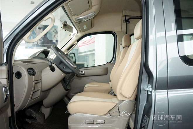 2011款 2.5T長軸中頂商杰版