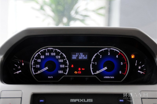 2011款 2.5T長軸中頂商杰版