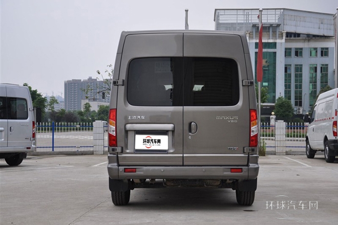 2011款 2.5T長(zhǎng)軸中頂尊杰版