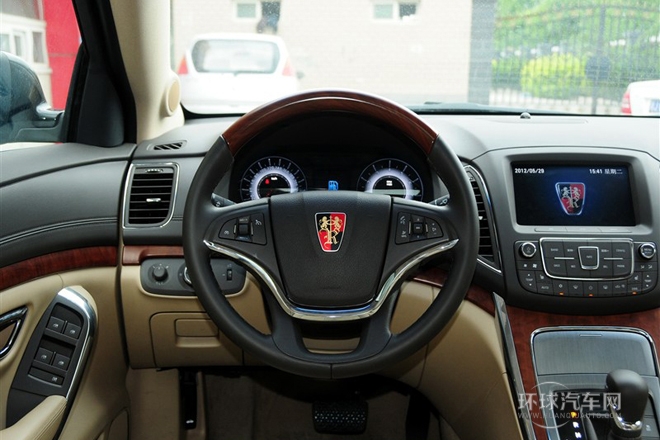 2012款 3.0L 旗艦版