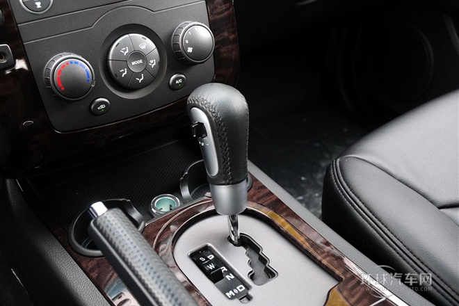 2013款 1.8T 2WD 自動勝域版