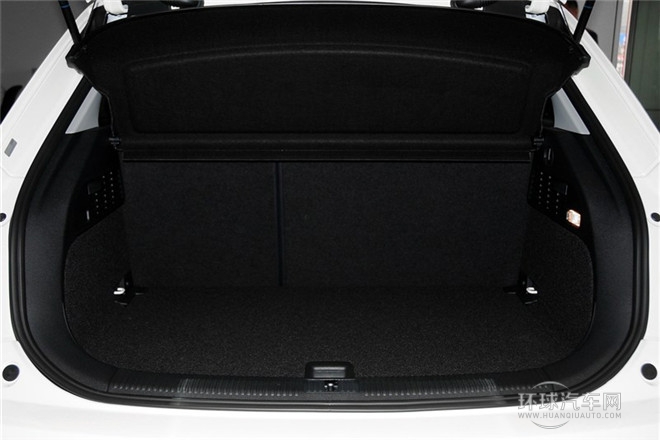 2014款 30 TFSI Sportback時尚型